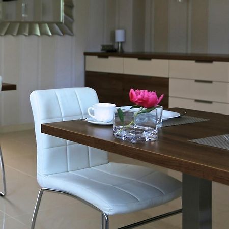 פוזנן 10 Bed And Breakfast מראה חיצוני תמונה